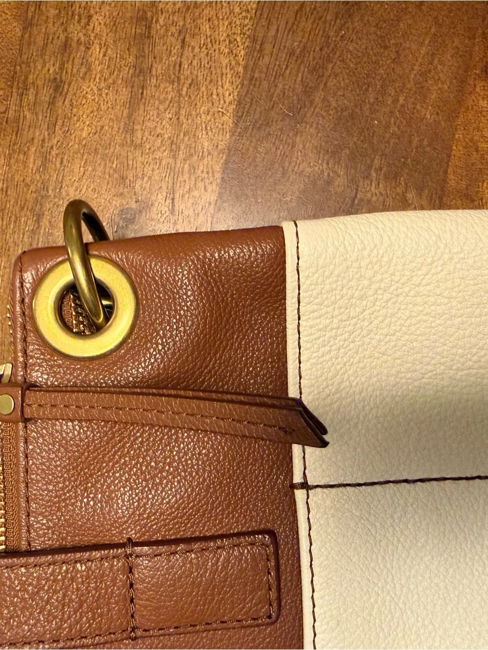 Fossil Colorblock Leather Tote Bag Ivory Cream Brown Pebbled Leather Zip Top